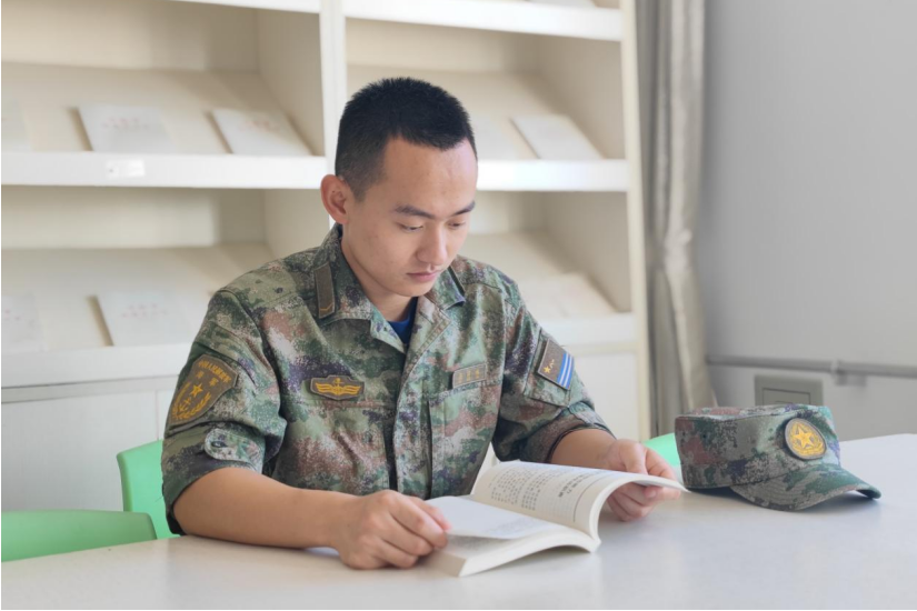 馬學林(北京大學學生、退役士兵)