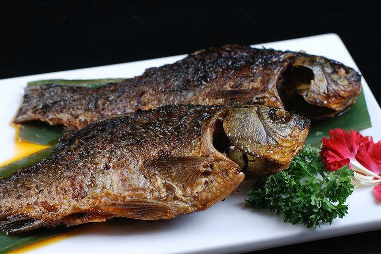 軟酥鯽魚 軟酥鯽魚