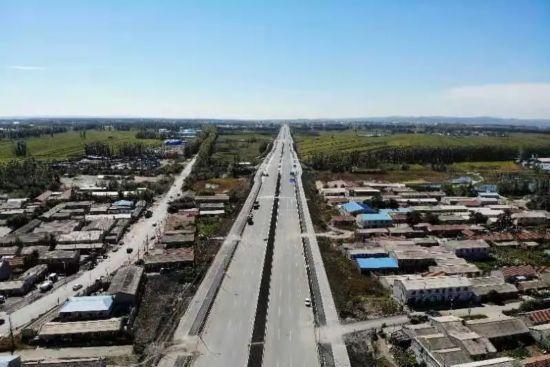 長伊公路 長伊公路