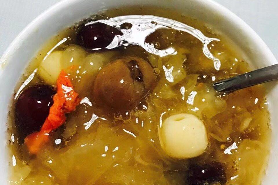 八寶銀耳湯 八寶銀耳湯