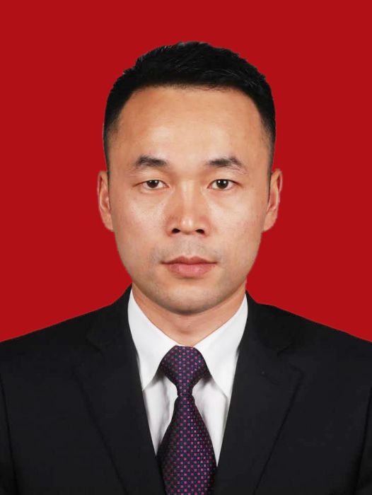 劉獻文(南充市統計局黨組書記、局長) 劉獻文(南充市統計局黨組書記、局長)