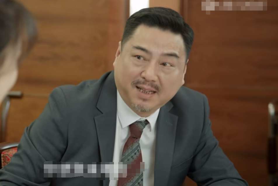 黃啟明(都市輕喜劇《三分野》中的角色) 黃啟明(都市輕喜劇《三分野》中的角色)