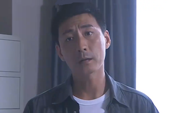 齊浩南(電視劇《第一速度》中的男主角,特別行動小組“第一速度”組長。) 齊浩南(電視劇《第一速度》中的男主角,特別行動小組“第一速度”組長。)
