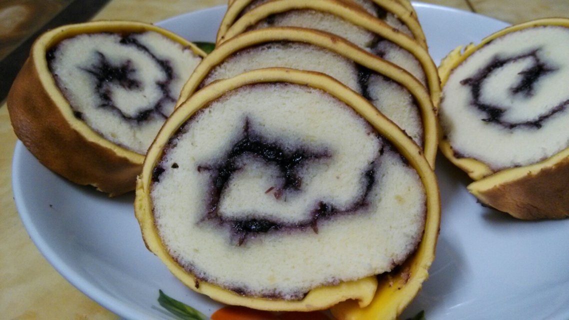 虎皮藍莓果醬蛋糕卷