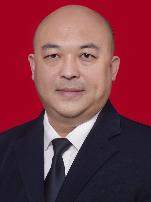 曹瑋(重慶市奉節縣市場監督管理局黨組成員) 曹瑋(重慶市奉節縣市場監督管理局黨組成員)