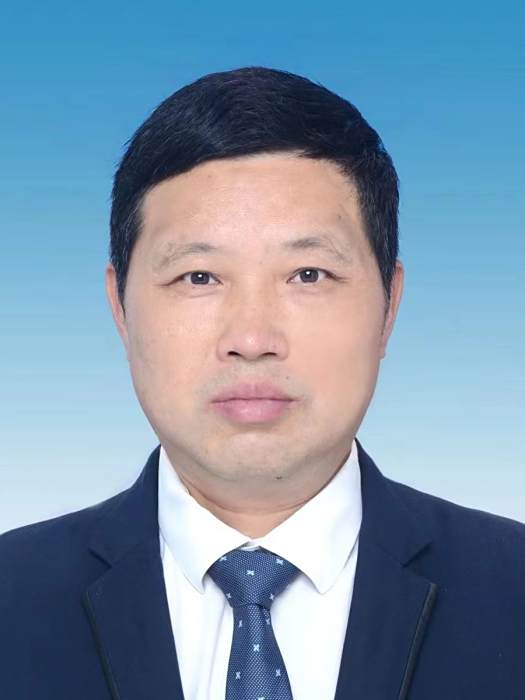 吳海軍(福建省莆田市民族與宗教事務局黨組書記、局長) 吳海軍(福建省莆田市民族與宗教事務局黨組書記、局長)