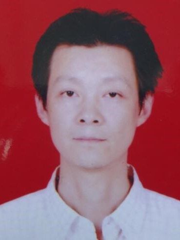余翔(安徽省池州市青陽縣民政局黨組成員、副局長) 余翔(安徽省池州市青陽縣民政局黨組成員、副局長)