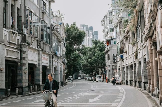 洪德路(中國山東省濟南市境內道路) 洪德路(中國山東省濟南市境內道路)