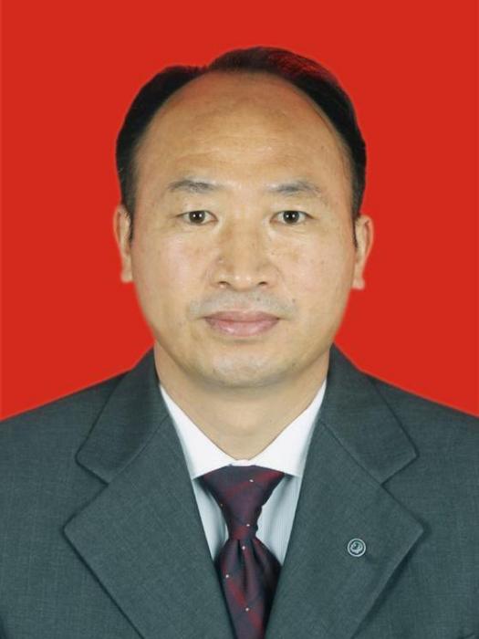 王金華(四川省攀枝花市米易縣政協黨組成員、秘書長) 王金華(四川省攀枝花市米易縣政協黨組成員、秘書長)
