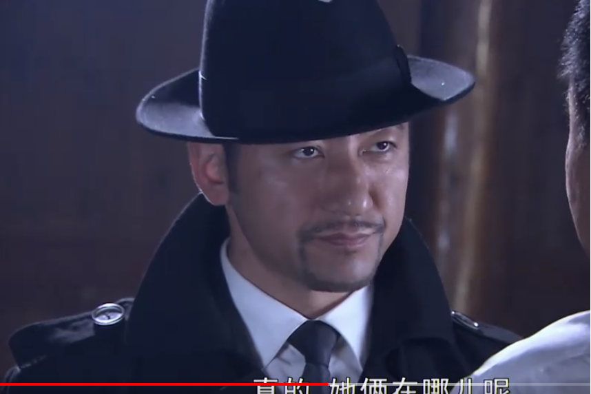 黃羽鶴 黃羽鶴