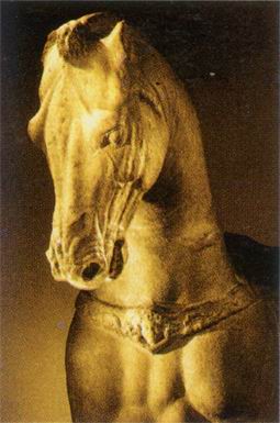 亞歷山大的戰馬布斯法魯斯雕像