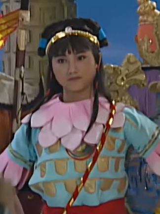 王威(中國內地女演員) 王威(中國內地女演員)