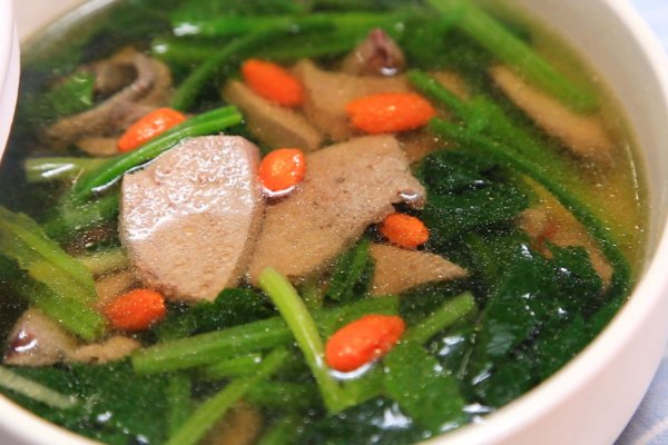 豆腐菠菜豬肝湯