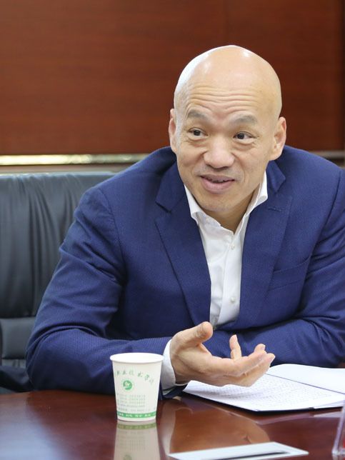 陳士剛(中國電子系統技術有限公司總經理) 陳士剛(中國電子系統技術有限公司總經理)