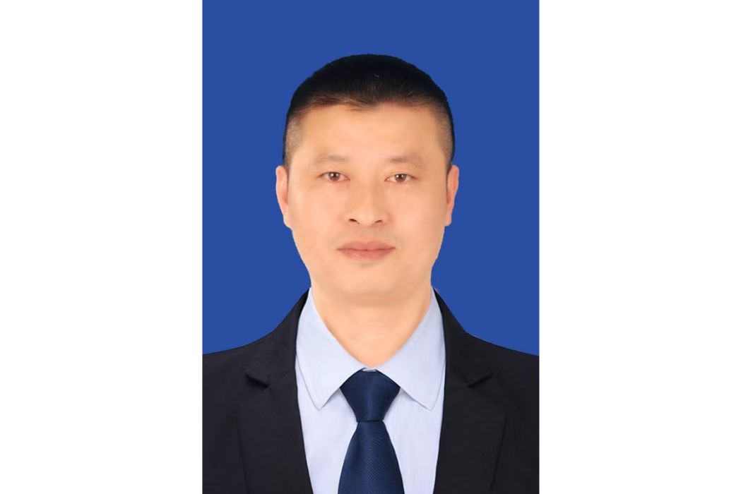 陳勇軍(四川省巴中市恩陽區柳林鎮黨委委員、人武部長、副鎮長) 陳勇軍(四川省巴中市恩陽區柳林鎮黨委委員、人武部長、副鎮長)