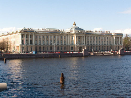 聖彼得堡國立藝術設計大學