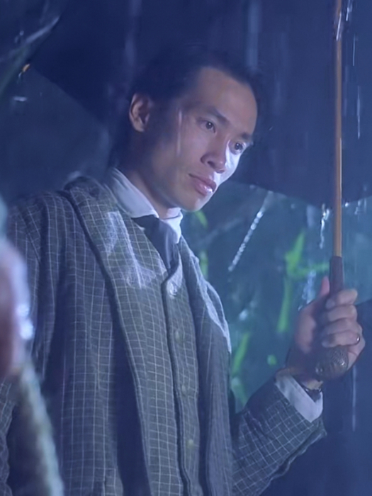 何春(喜劇片《算死草》中的角色) 何春(喜劇片《算死草》中的角色)