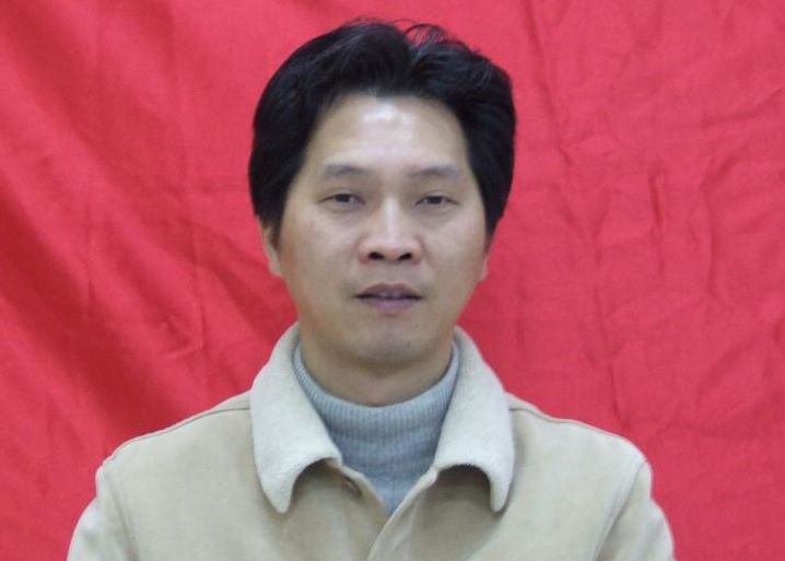 余孝平(景德鎮陶瓷學院人文社會科學學院院長) 余孝平(景德鎮陶瓷學院人文社會科學學院院長)