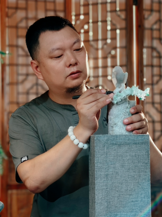 劉萬兵(第一批鄉村工匠名師) 劉萬兵(第一批鄉村工匠名師)