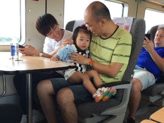 耳機暖男 耳機暖男