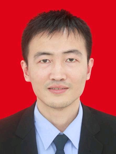 徐峻(浙江省麗水市蓮都區岩泉街道辦事處宣傳委員)
