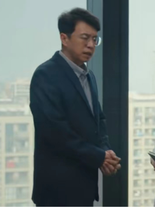 劉建波(刑偵懸疑網劇《消失的痕跡》中的角色) 劉建波(刑偵懸疑網劇《消失的痕跡》中的角色)