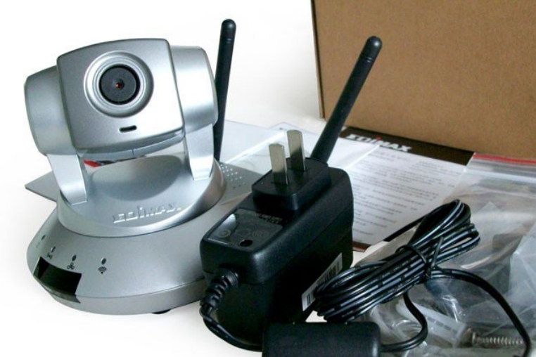 EDIMAX IC-7100W EDIMAX IC-7100W