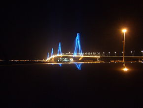 節日中大橋的照明
