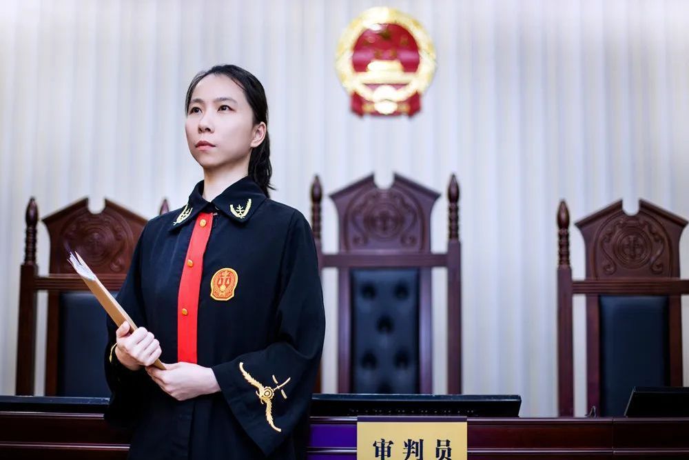 陳玲玲(福建省惠安縣人民法院城關人民法庭原副庭長) 陳玲玲(福建省惠安縣人民法院城關人民法庭原副庭長)