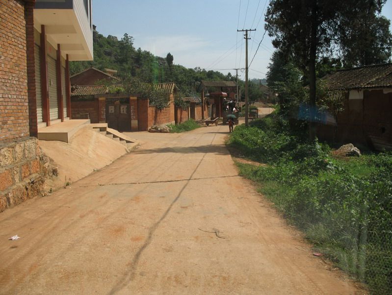 小長跨村 小長跨村