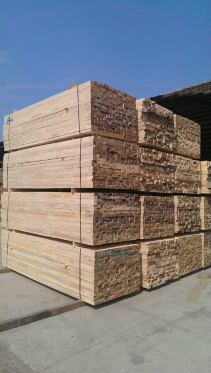 以樹木為原材料進行加工後得到的成品木材