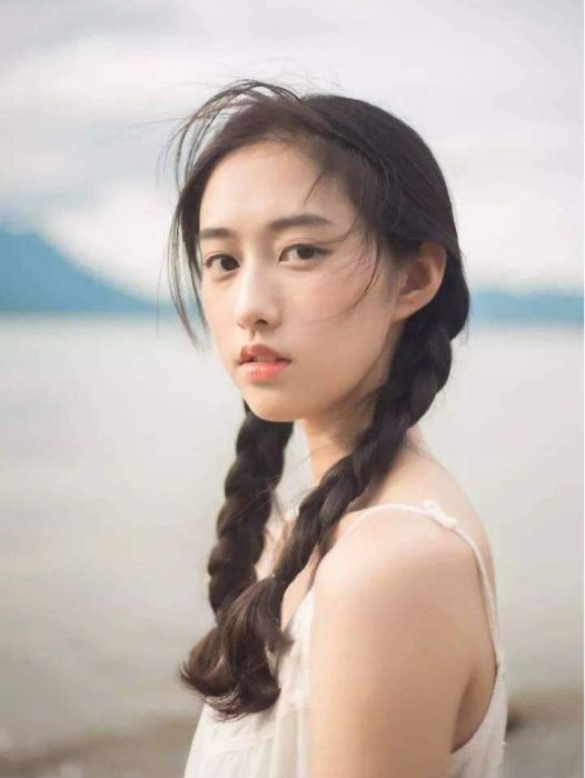肖小芸 肖小芸