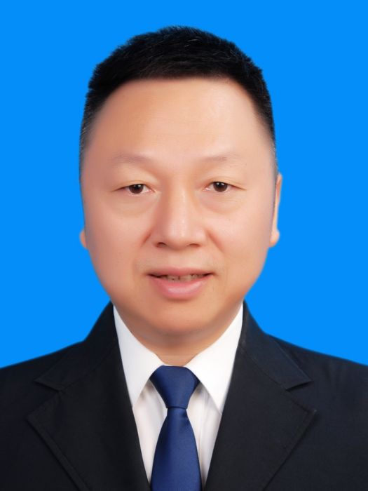 葉磊(浙江省麗水市青田縣經濟商務局黨組成員、副局長) 葉磊(浙江省麗水市青田縣經濟商務局黨組成員、副局長)