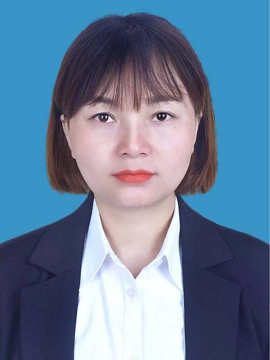 熊丹(貴州省黔西南布依族苗族自治州興仁市鐵路建設服務中心主任) 熊丹(貴州省黔西南布依族苗族自治州興仁市鐵路建設服務中心主任)