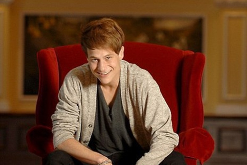 Justin Hanlon Justin Hanlon