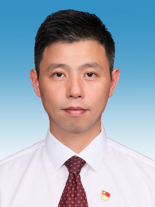 謝勇(浙江省湖州市長興縣政府辦公室黨組成員、副主任) 謝勇(浙江省湖州市長興縣政府辦公室黨組成員、副主任)