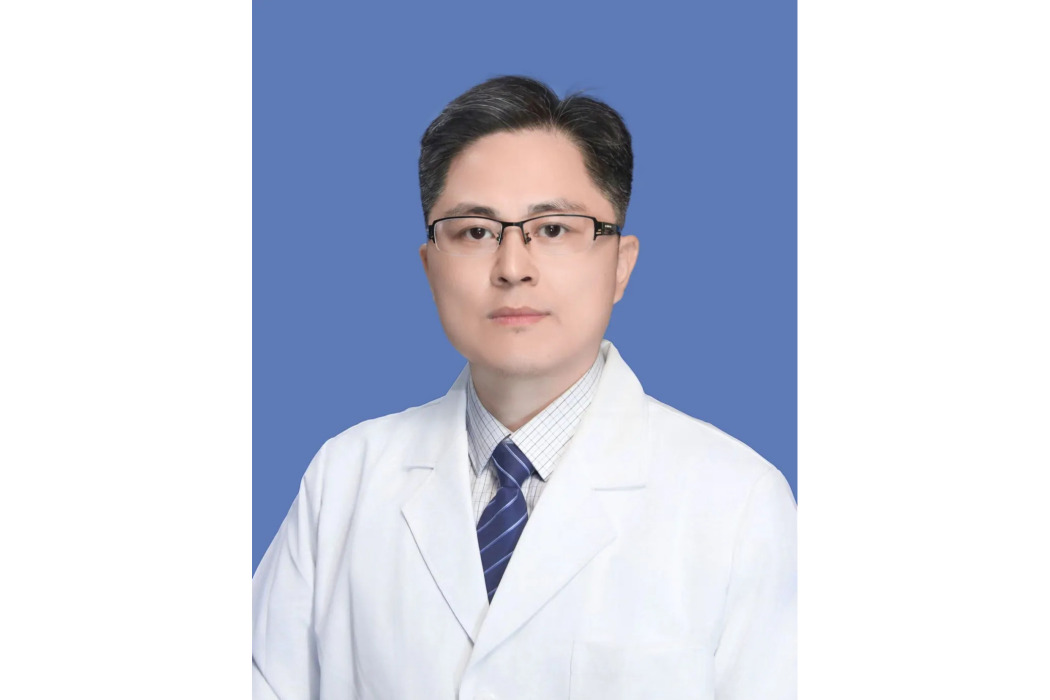 張駿(浙江中醫藥大學附屬第一醫院主任醫師、院長助理) 張駿(浙江中醫藥大學附屬第一醫院主任醫師、院長助理)