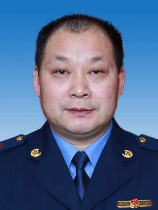 楊小紅(廣安市市場監管局黨組成員、機關黨委書記) 楊小紅(廣安市市場監管局黨組成員、機關黨委書記)