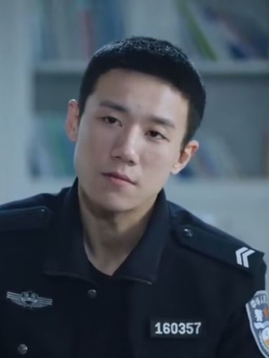 高仁(反詐欺題材劇《反騙警察》中的角色) 高仁(反詐欺題材劇《反騙警察》中的角色)