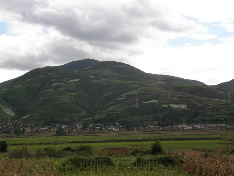 萂中村 萂中村