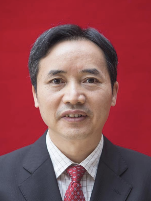 谷華雄