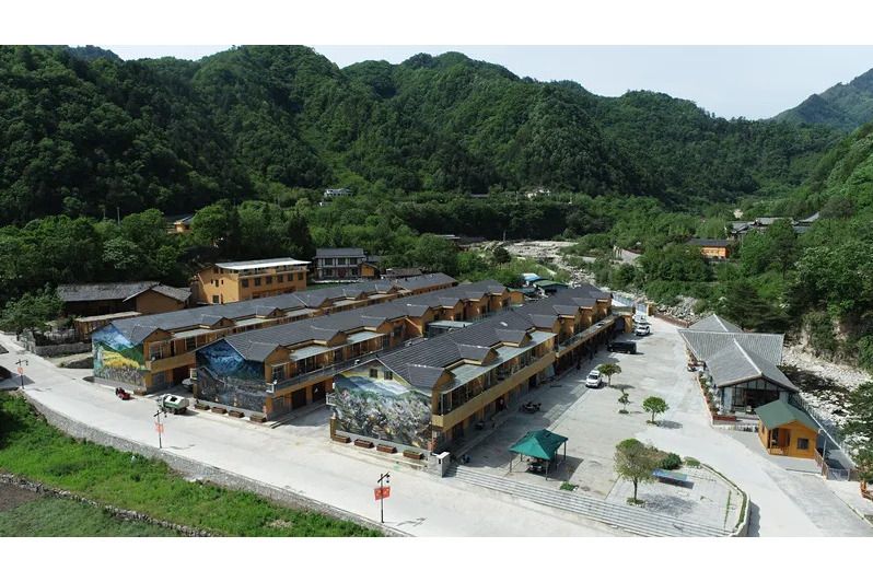 沙窩村(陝西漢中市佛坪縣長角壩鎮下轄村) 沙窩村(陝西漢中市佛坪縣長角壩鎮下轄村)