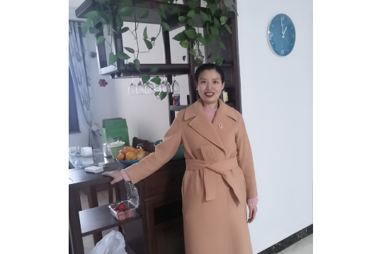 胡艷(江蘇師範大學機電工程學院講師) 胡艷(江蘇師範大學機電工程學院講師)