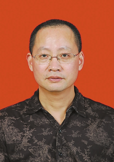 楊曉東(樂山市發展和改革委員會黨組成員)