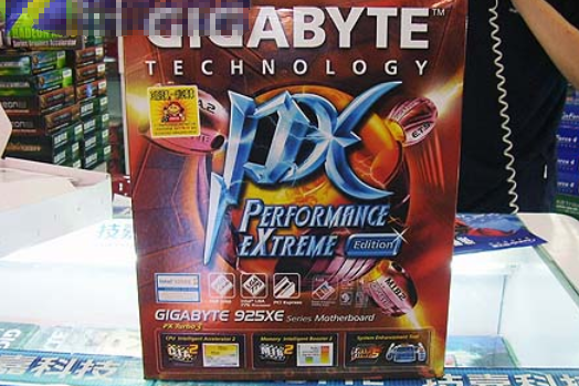技嘉GA-8I925XE-G 技嘉GA-8I925XE-G