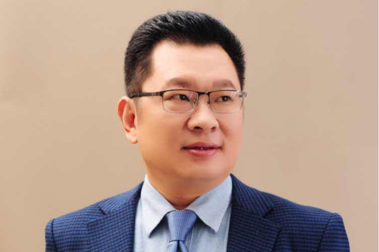 王曉偉(假冒中國政法大學歐洲研究中心研究員和莫斯科國立大學教授) 王曉偉(假冒中國政法大學歐洲研究中心研究員和莫斯科國立大學教授)