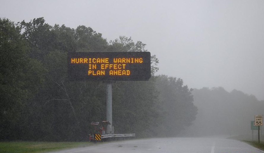 颶風艾琳(2011年大西洋颶風季第一個颶風)