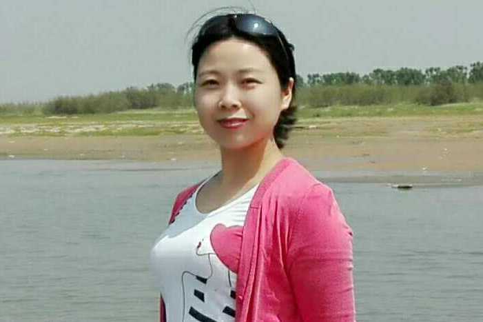 張欠欠(延安大學醫學院醫學檢驗技術系副主任) 張欠欠(延安大學醫學院醫學檢驗技術系副主任)