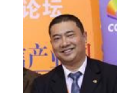 宋海燕(亨鑫科技公司執行董事) 宋海燕(亨鑫科技公司執行董事)