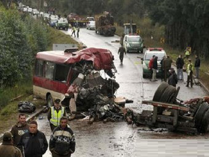 1·9智利車輛相撞事故